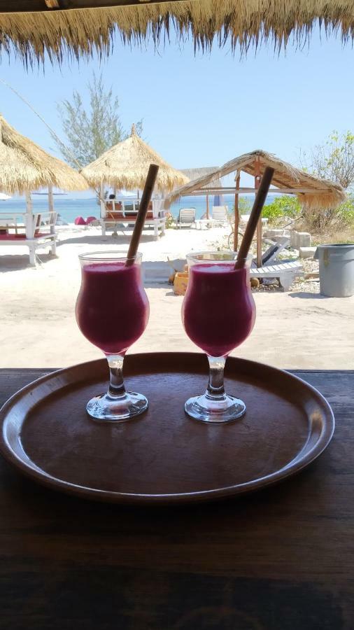 Sunset Beach Bungalow Gili Meno Exterior foto